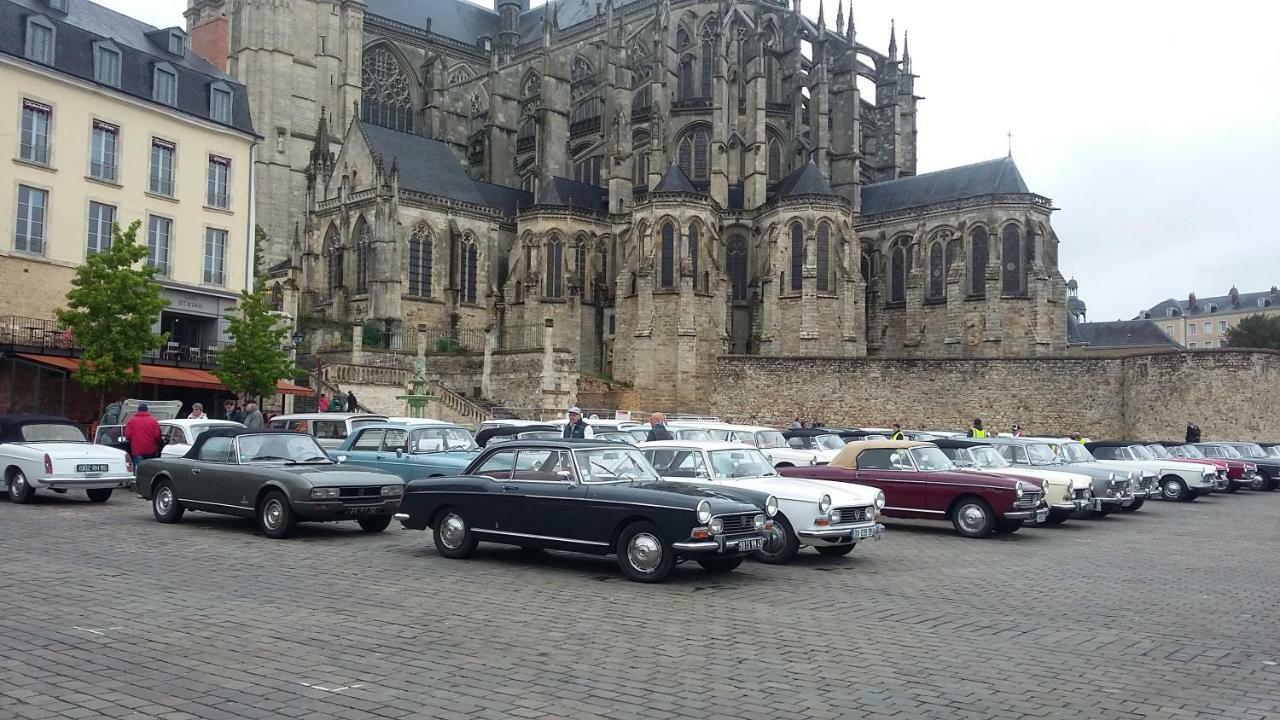 Les Tulipiers, Parking Securise, Lit Queen-Size, Le Port Du Mans Ле-Ман Екстер'єр фото